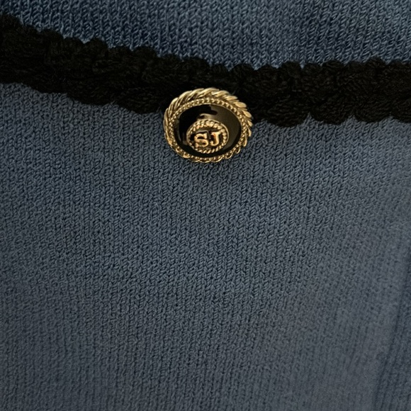 St John Collection Size 6 zip up sweater jacket Periwinkle Blue with Black Trim - Picture 4 of 13